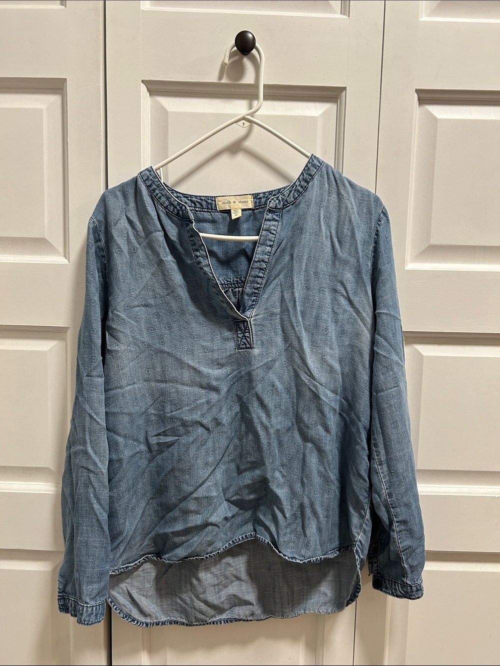 cloth & stone Indigo Chambray V-Neck Tunic